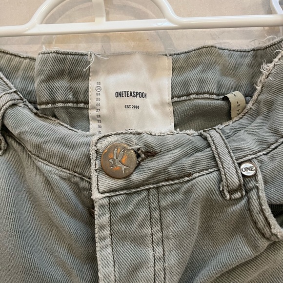 One teaspoon shorts size 23! In perfect condition - Picture 3 of 4